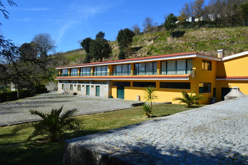 نزل Vila Nova de Famalicãoفي Casa Da Encosta - Quinta Da Costa المظهر الخارجي الصورة